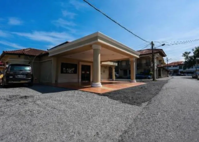 Bangi Lanai Hotel